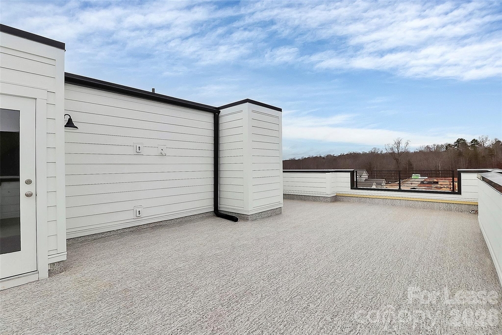 7009 Westrow Avenue - Photo 15