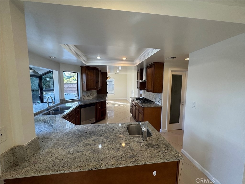 11445 Etiwanda - Photo 9