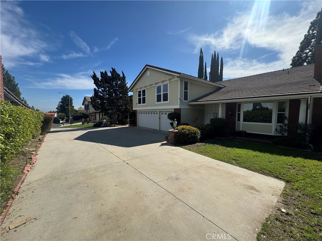 11445 Etiwanda - Photo 2