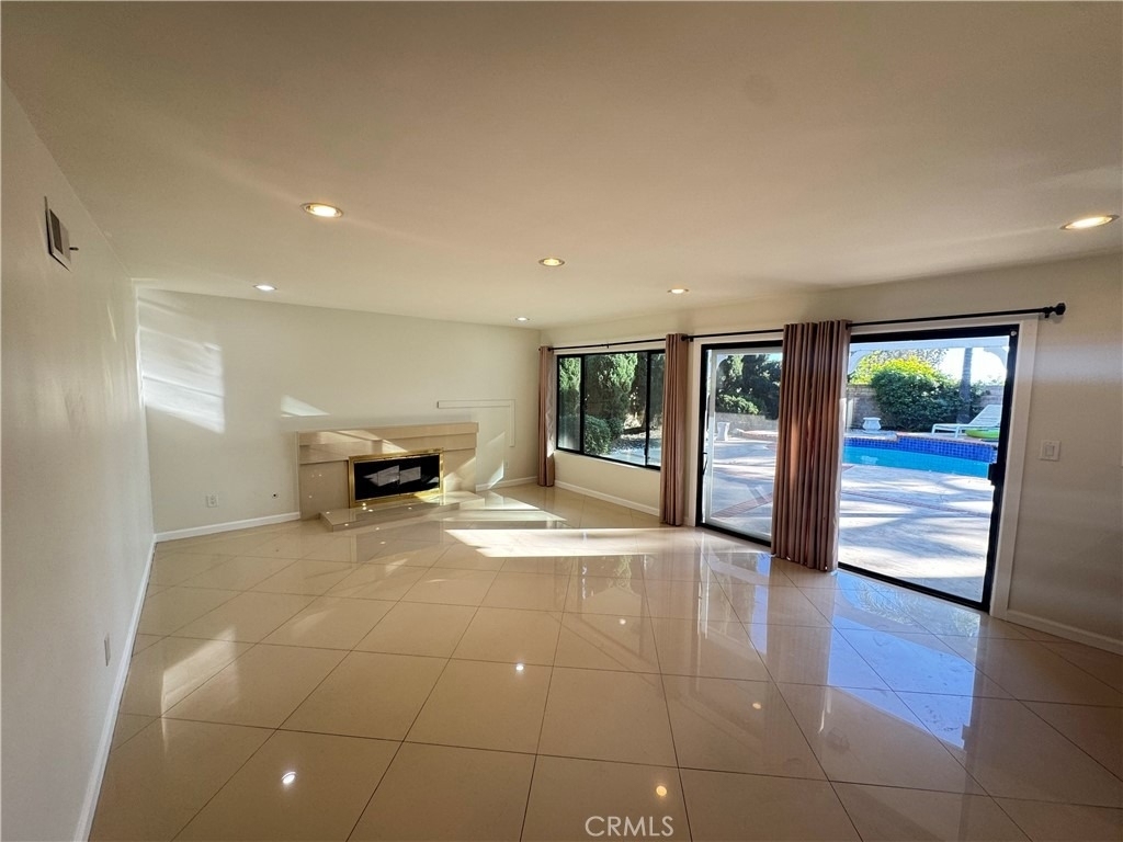 11445 Etiwanda - Photo 8