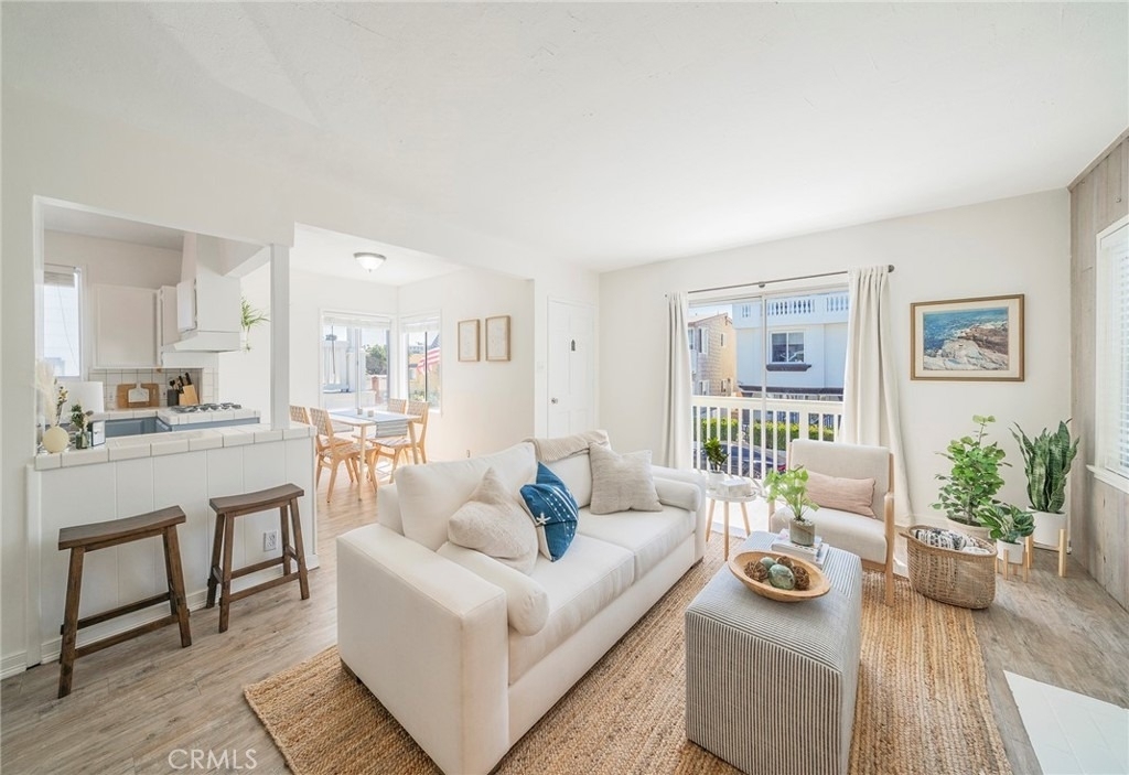 333 28th Street - Photo 0