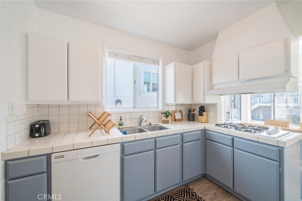 333 28th Street - Photo 9