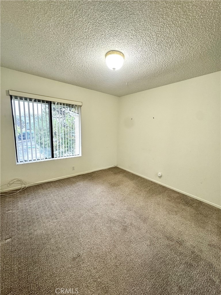 20527 S Vermont - Photo 8