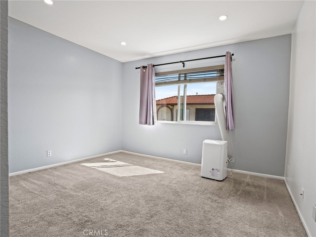 14405 Cerise Avenue - Photo 8