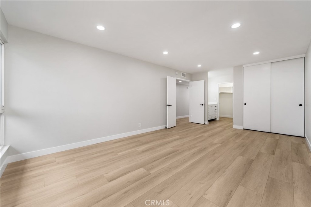 9374 Fleetwood Street - Photo 20