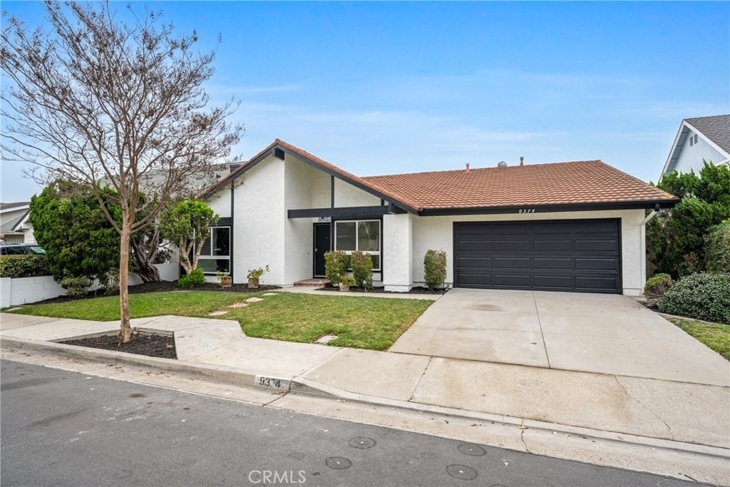 9374 Fleetwood Street - Photo 0