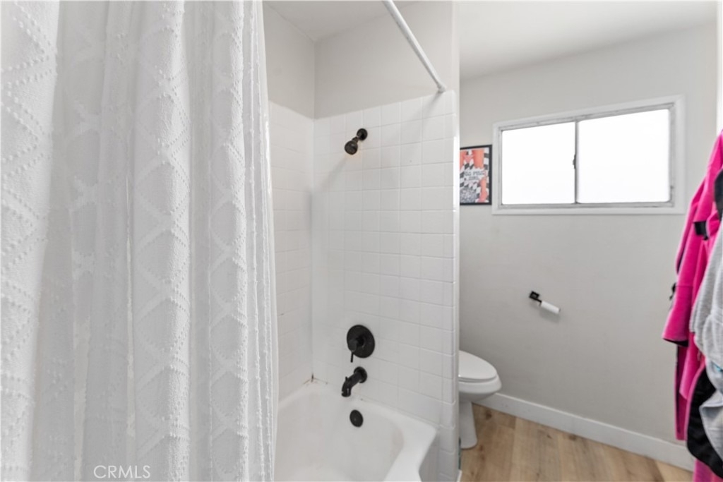 923 W Maple Avenue - Photo 11