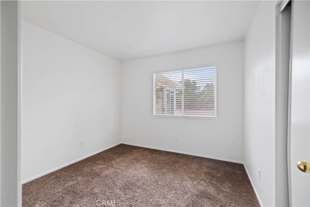15589 Cheyenne - Photo 5