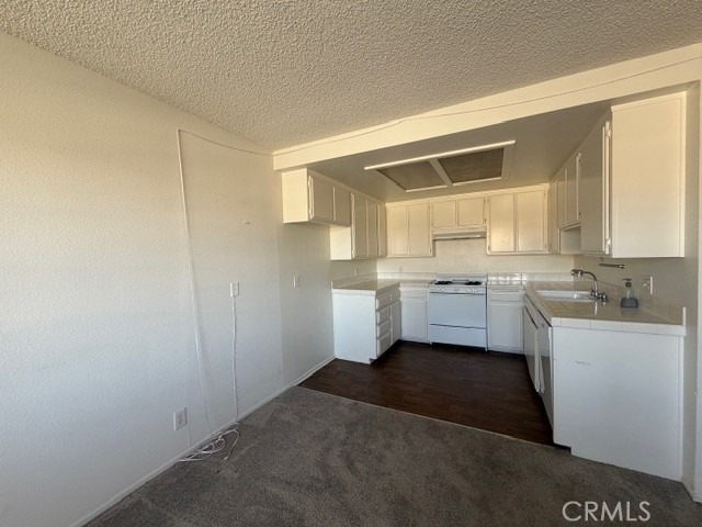 1530 West 204 Street - Photo 1