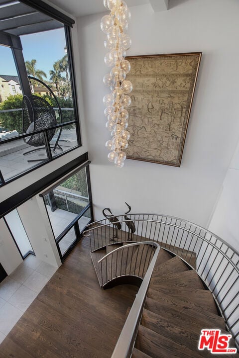 2105 E Balboa Boulevard - Photo 6