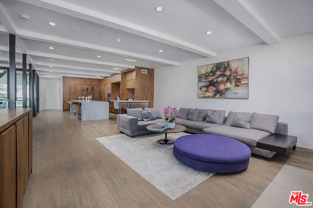 2105 E Balboa Boulevard - Photo 12