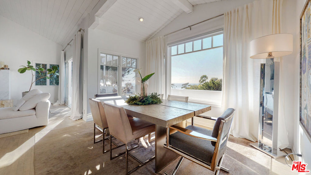 31844 Seafield Drive - Photo 8