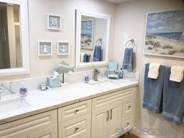82 Kingston Ct - Photo 4
