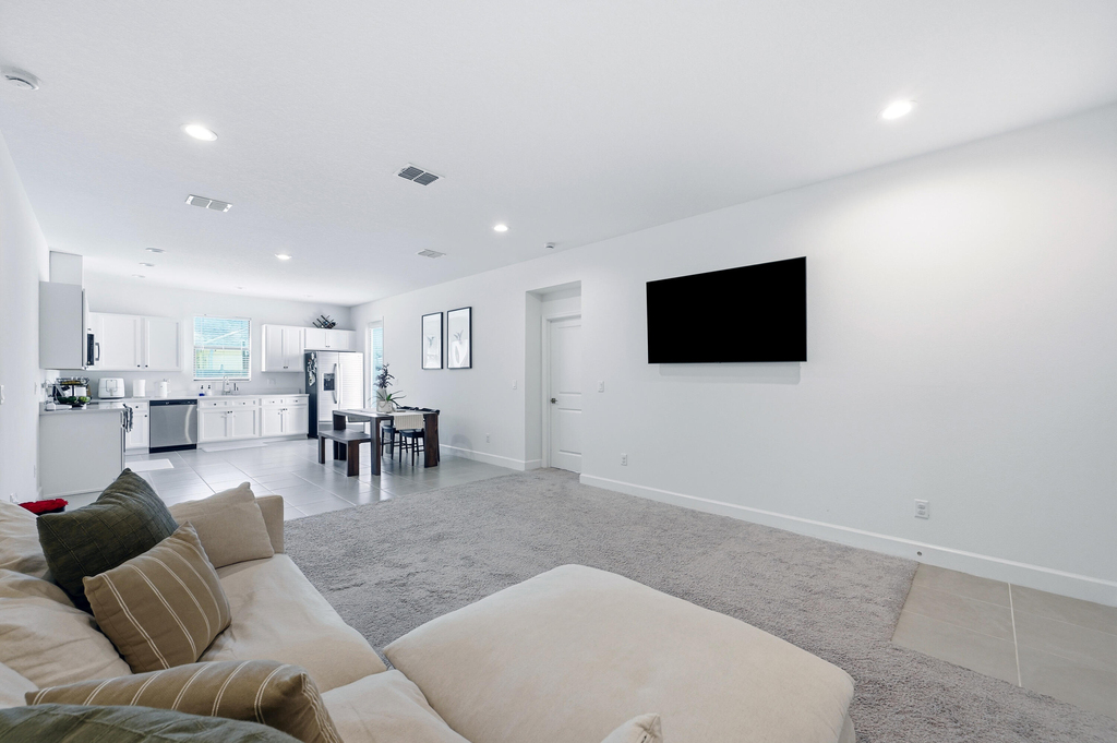 8452 Dorsey Street - Photo 4