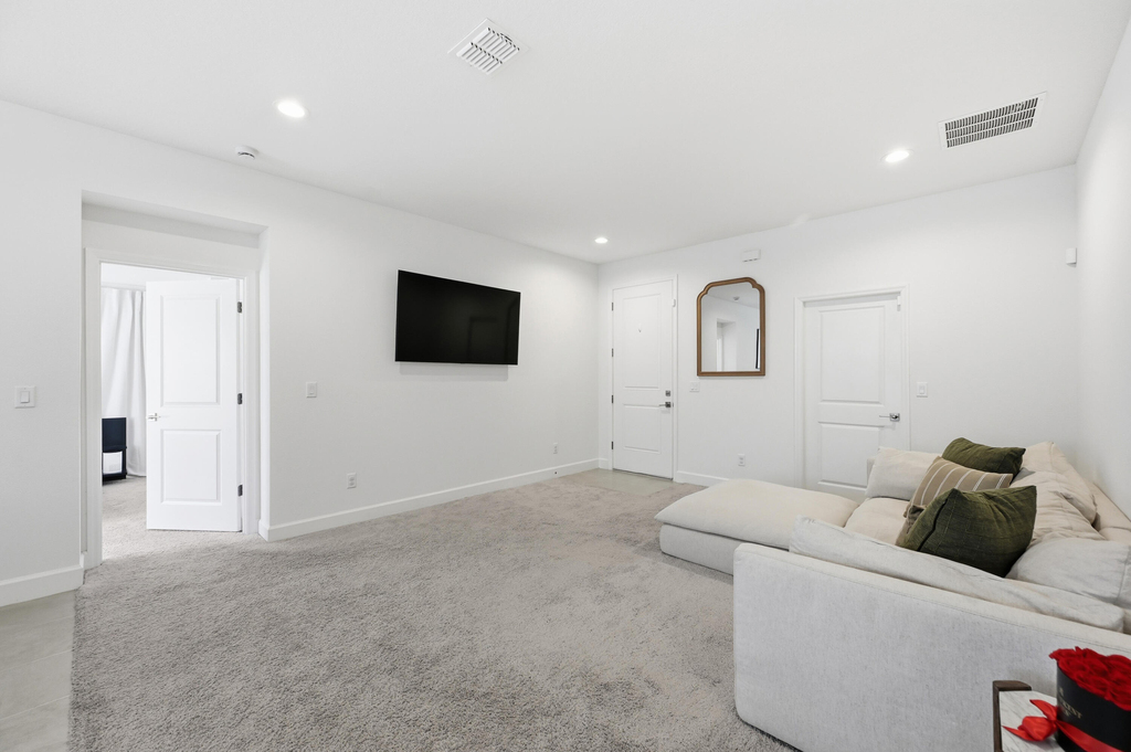 8452 Dorsey Street - Photo 3