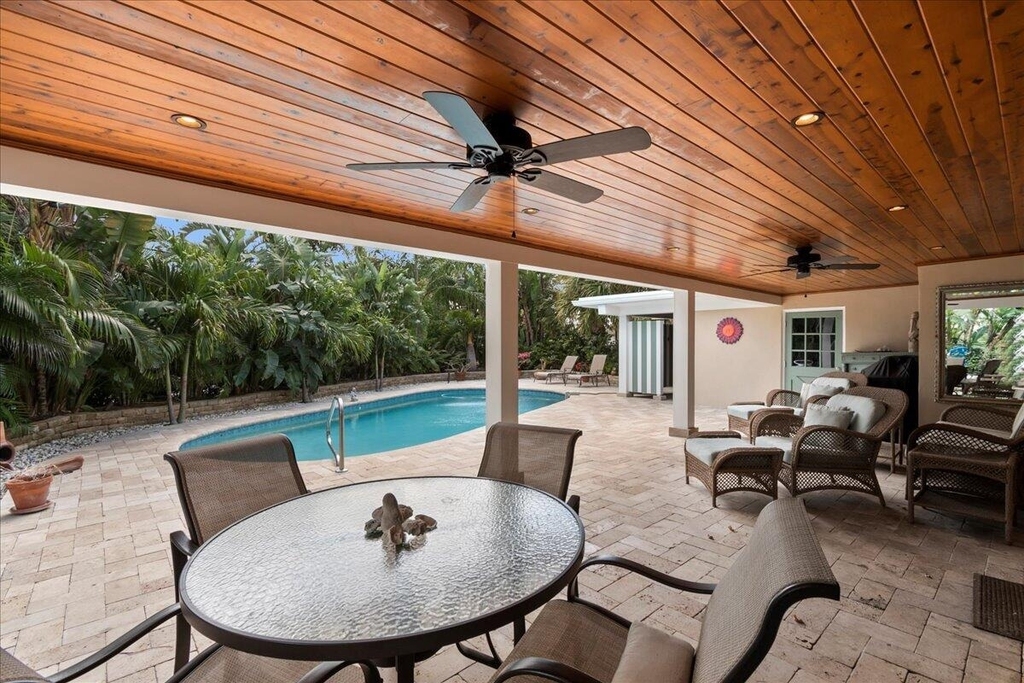 440 Jupiter Lane - Photo 3