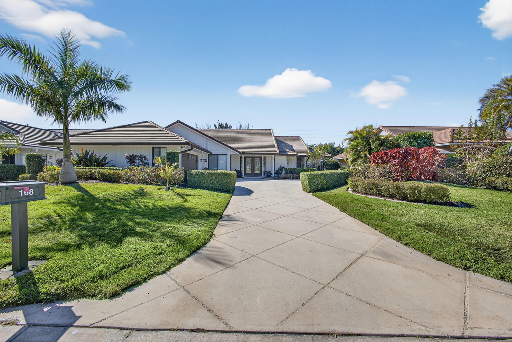 168 Thornton Drive - Photo 3