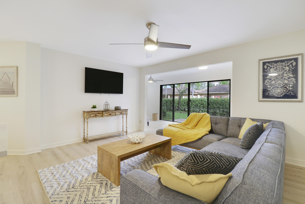 1107 Duncan Circle - Photo 1