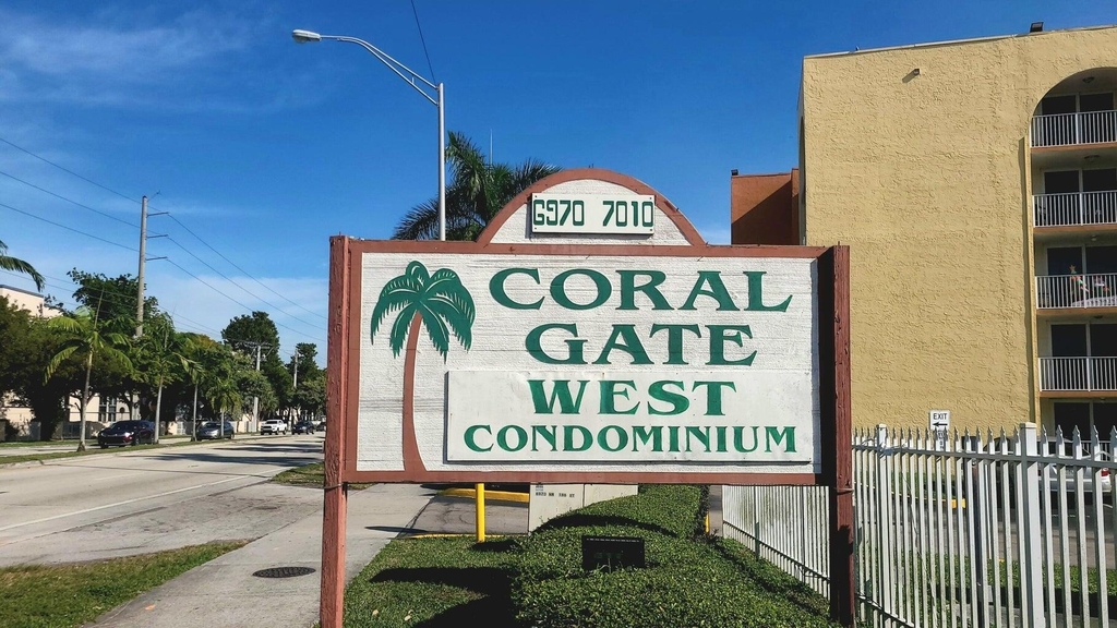 7000 Nw 186th Street - Photo 11