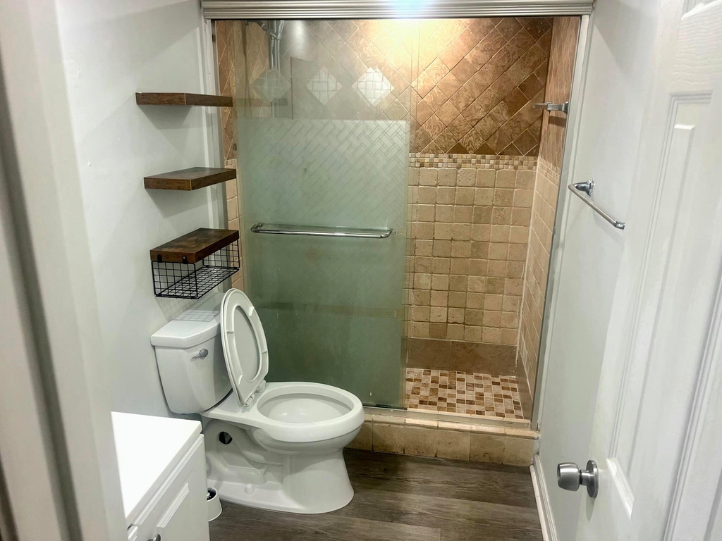 7000 Nw 186th Street - Photo 22