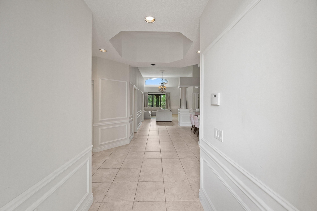 2055 Regents Boulevard - Photo 3