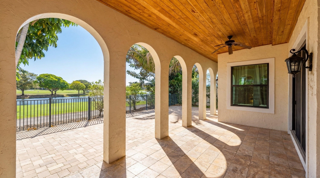 2055 Regents Boulevard - Photo 26