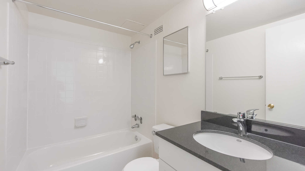 4850 Connecticut Ave. Nw - Photo 17