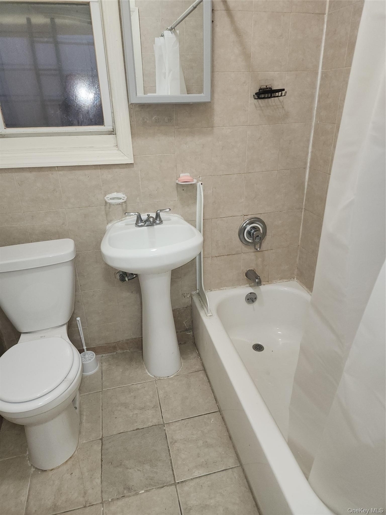 205-11 Hollis Avenue - Photo 6