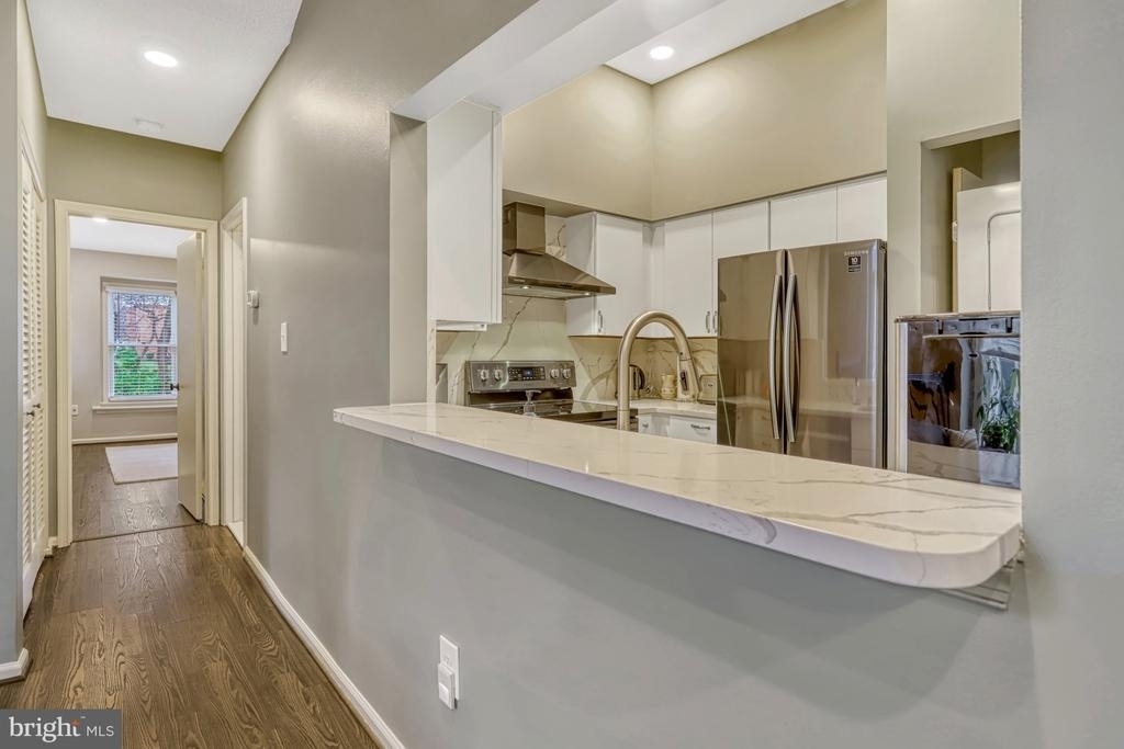 7598 Lakeside Village Drive - Photo 13
