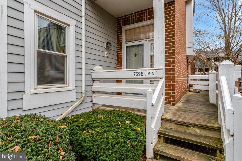 7598 Lakeside Village Drive - Photo 20