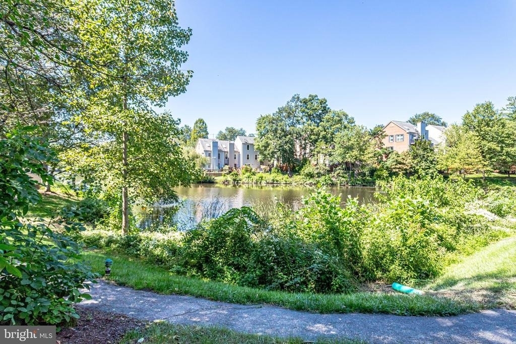 7598 Lakeside Village Drive - Photo 26