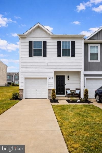 255 Maple Run Drive - Photo 0