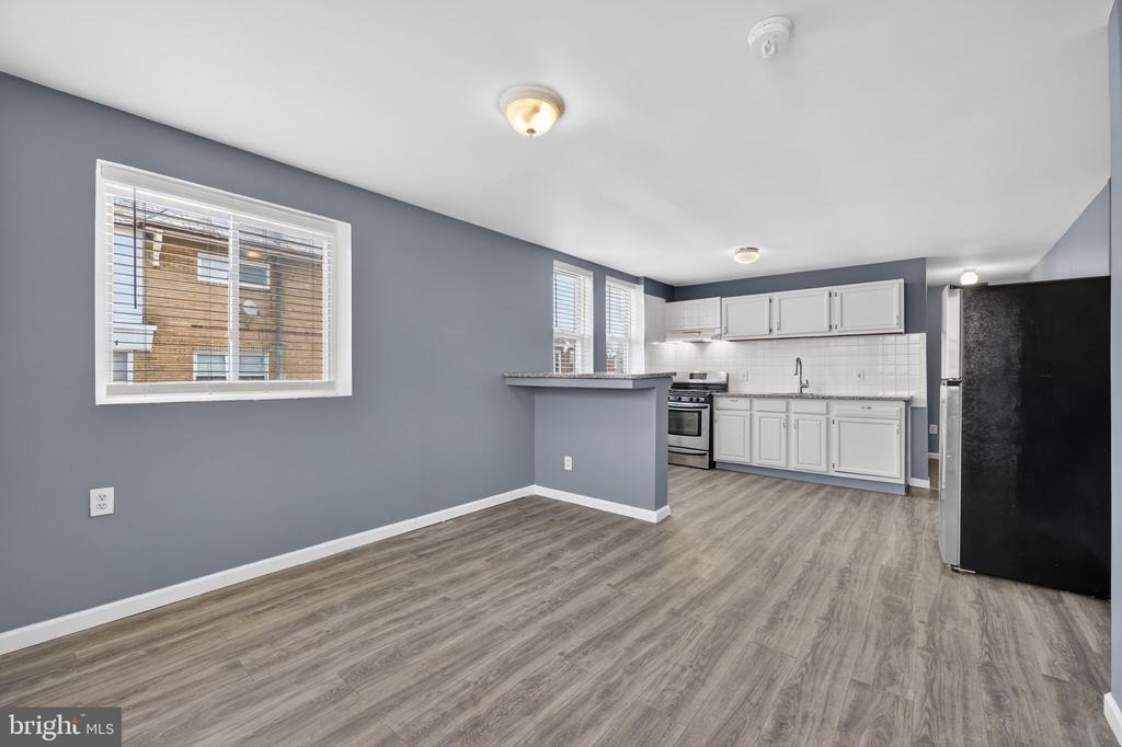 5820 Woodcrest Avenue - Photo 6