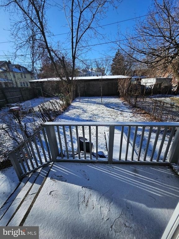 219 Woodlawn Avenue - Photo 2