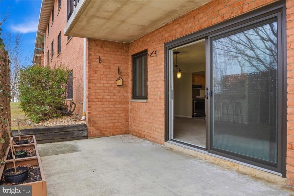 1745 Edgewood Hill Circle - Photo 25