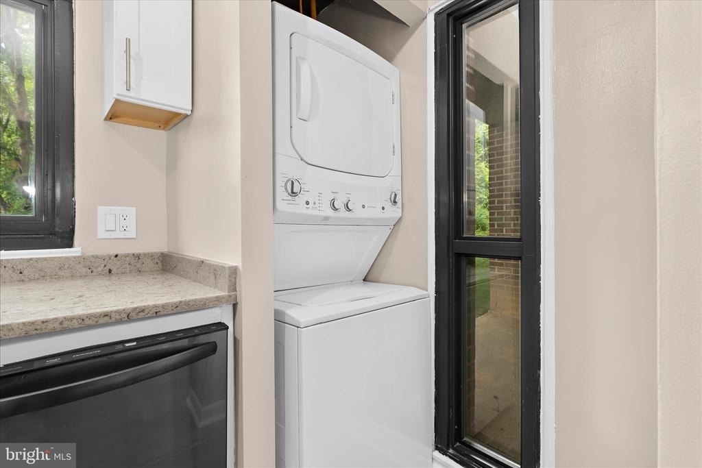 15712 Dorset Road - Photo 12