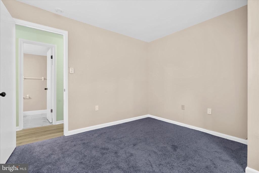 15712 Dorset Road - Photo 14