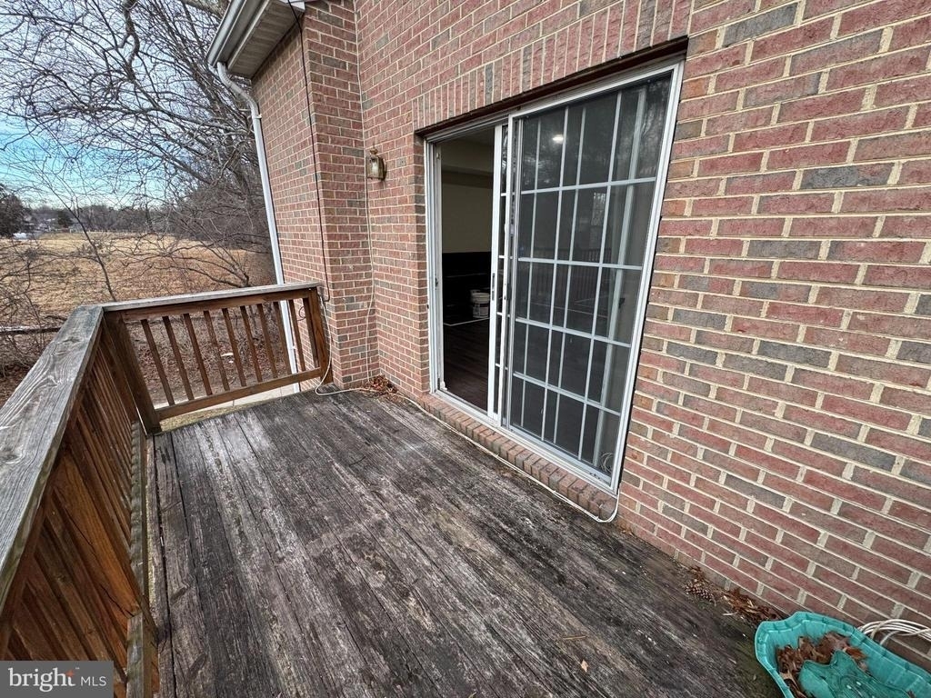 4641 Deepwood Court - Photo 7