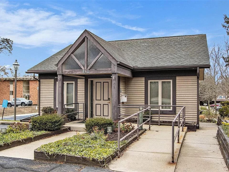 756 W Kilgore Road - Photo 12