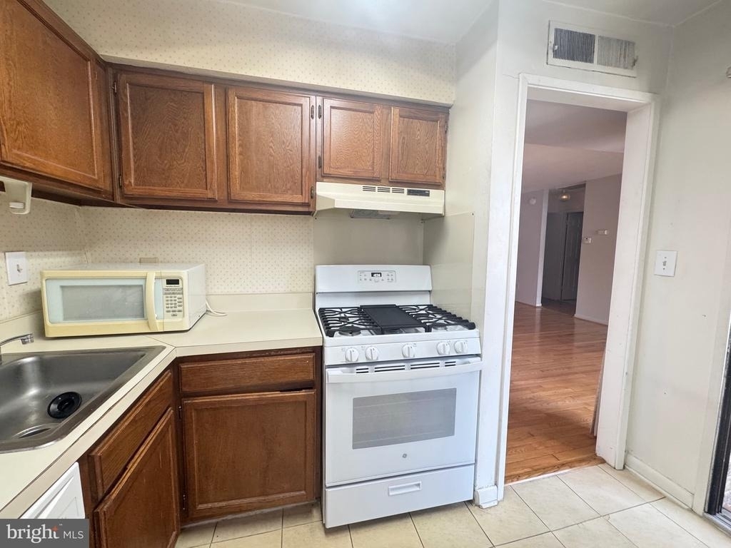5482 Cedar Lane - Photo 7