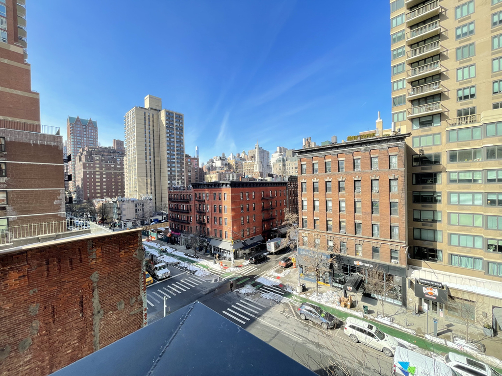 1441 3rd Avenue - Photo 2