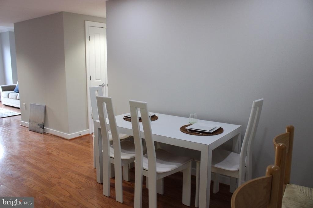 777 7th Street Nw - Photo 11