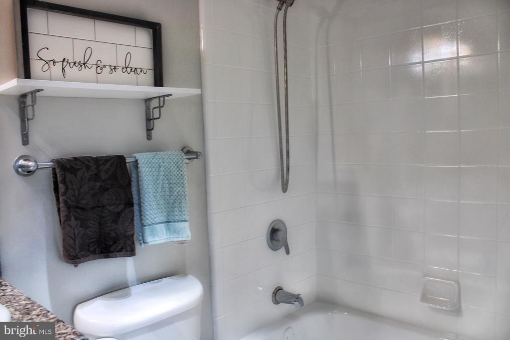 777 7th Street Nw - Photo 18