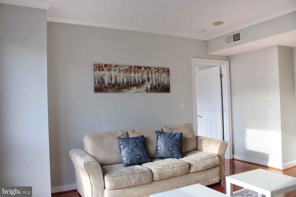 777 7th Street Nw - Photo 24