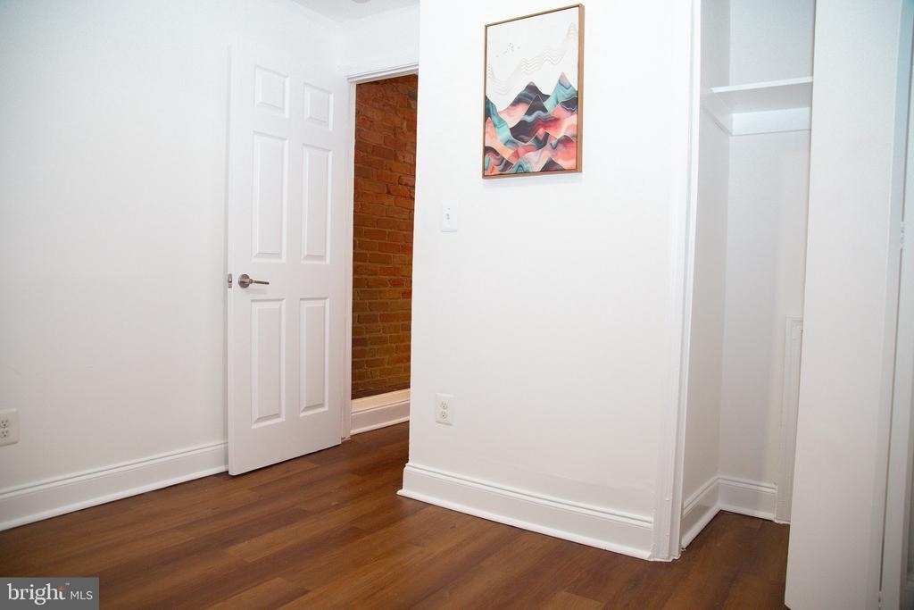 1345 1st Street Nw - Photo 4