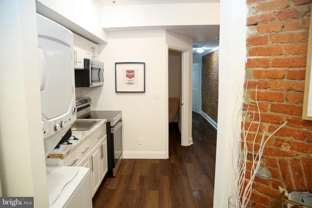 1345 1st Street Nw - Photo 3
