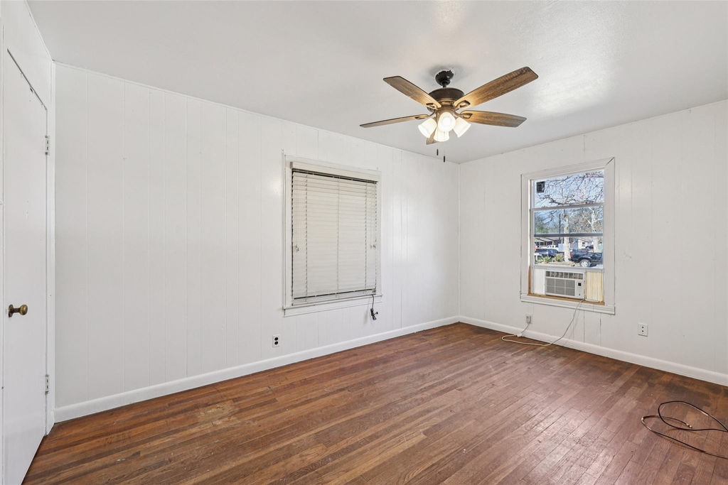 620 Barbara Dr - Photo 17