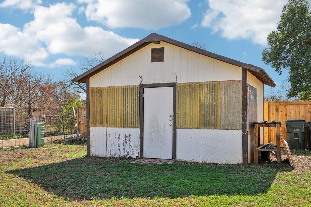 620 Barbara Dr - Photo 22