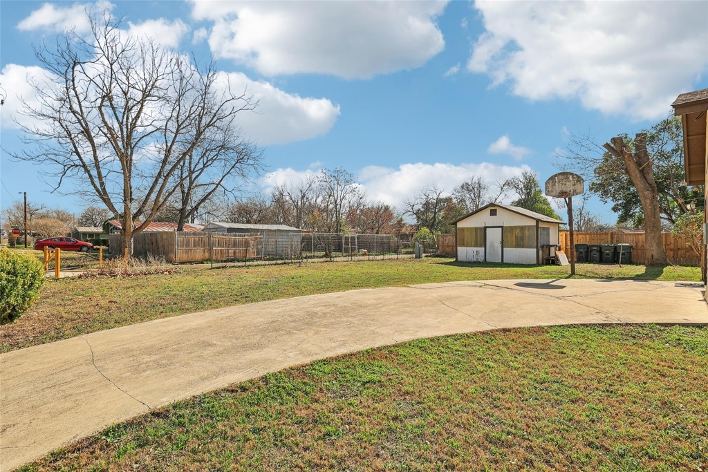 620 Barbara Dr - Photo 30