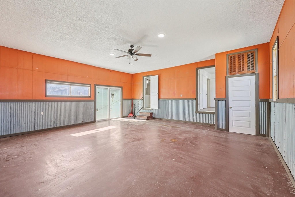 620 Barbara Dr - Photo 13